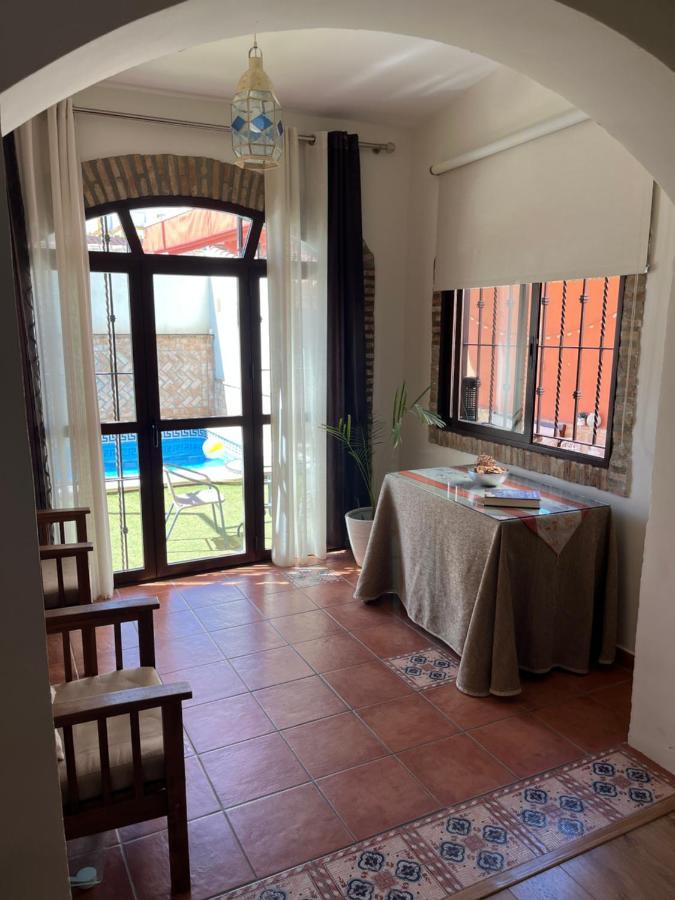 Casa Con Piscina Cerca De Sevilla ภายนอก รูปภาพ