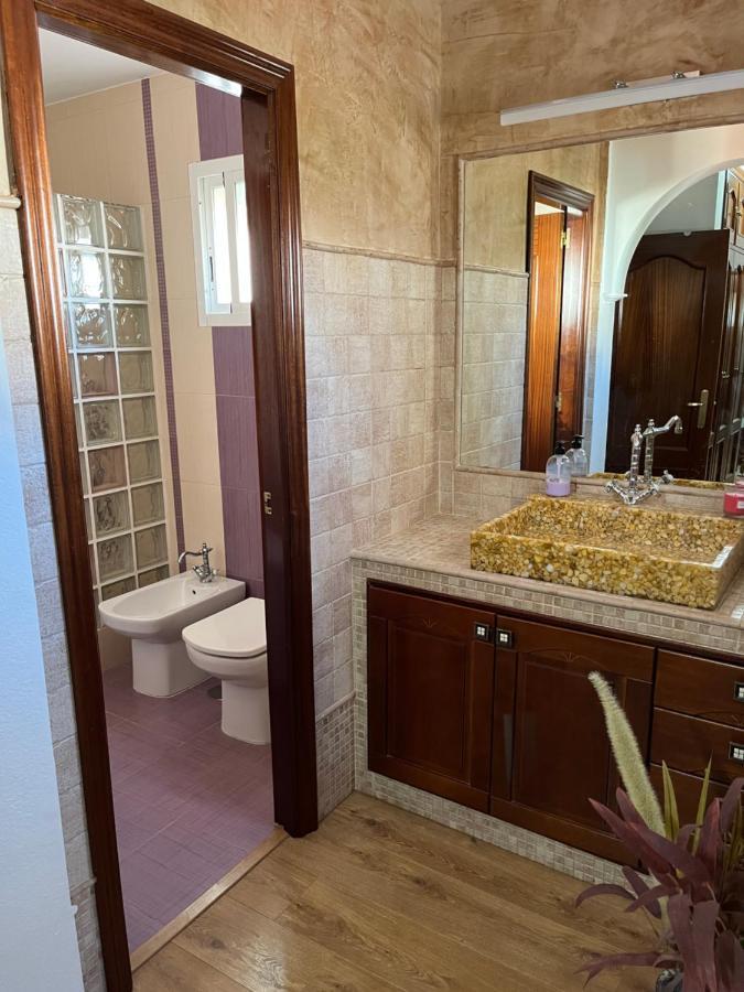 Casa Con Piscina Cerca De Sevilla ภายนอก รูปภาพ