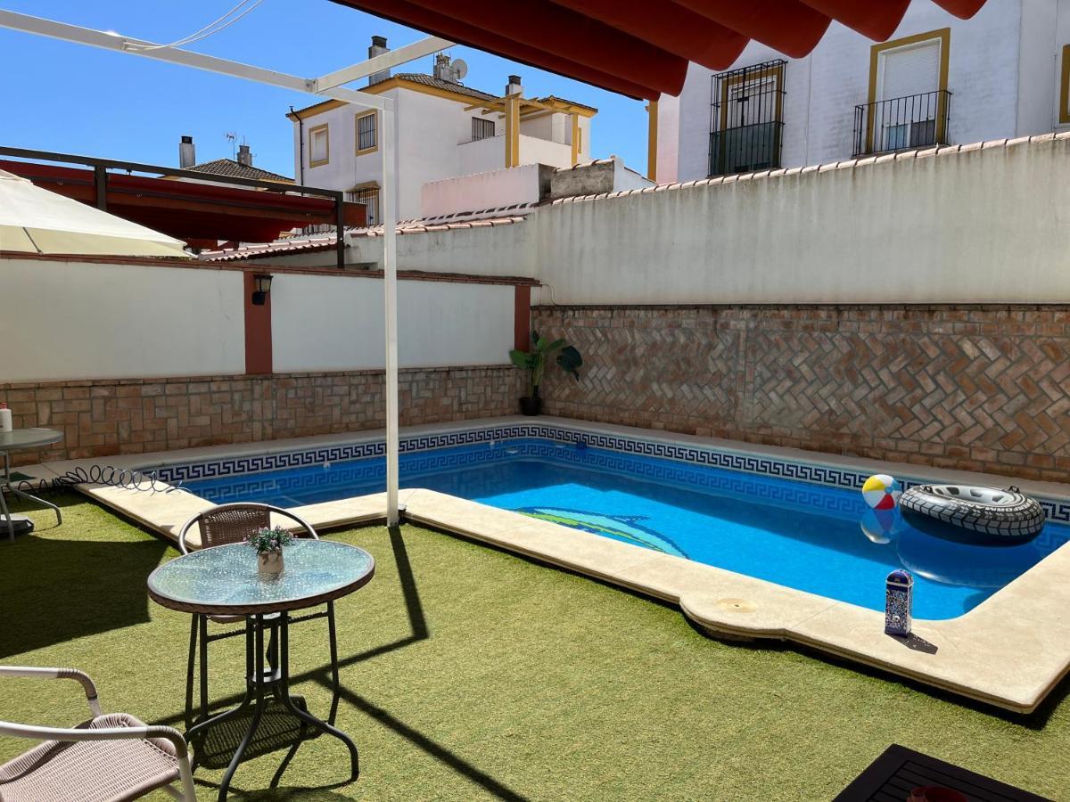 Casa Con Piscina Cerca De Sevilla ภายนอก รูปภาพ