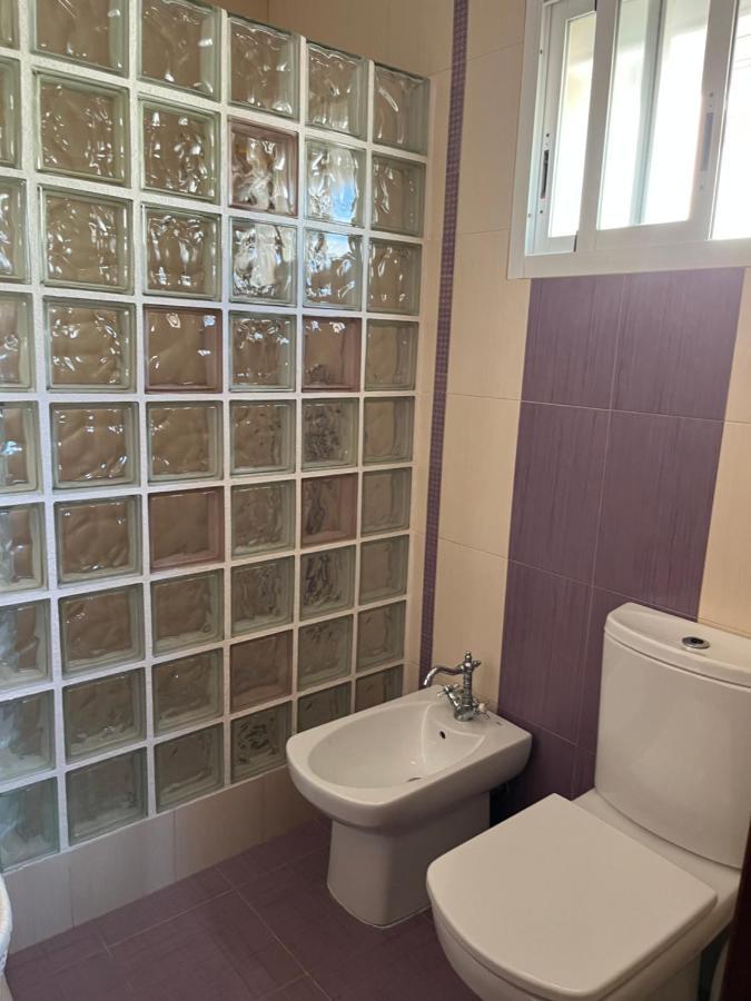 Casa Con Piscina Cerca De Sevilla ภายนอก รูปภาพ